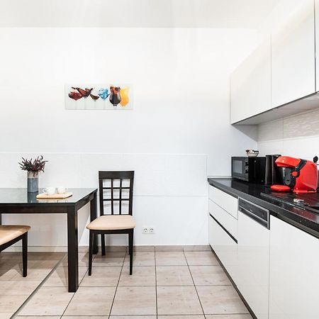 Appartamento Opal Luxury Aviatiei Bucarest Esterno foto